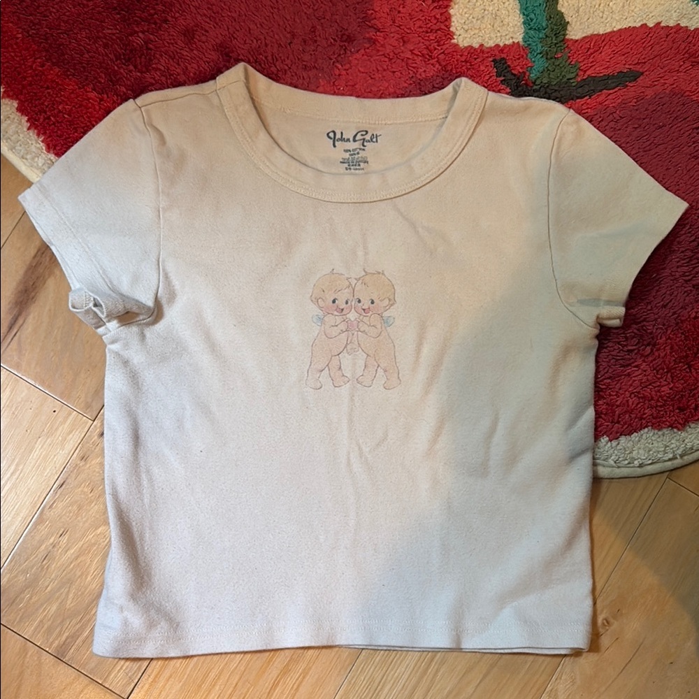 Brandy Melville / John Galt Angel’s Baby Tee